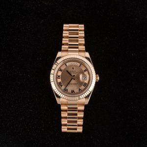Rolex with Day of the Week Genuine Luxury Timepiece - Image 7