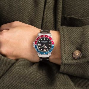 Fake GMT O Submariner: Timeless Luxury on a Budget - Image 9