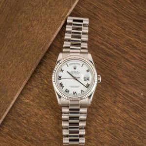 Oyster Perpetual 36 Classic Elegance in a Timeless Design - Image 5