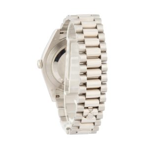 Luxurious Rolex Day-Date Swiss Made Replica Watch - Image 4